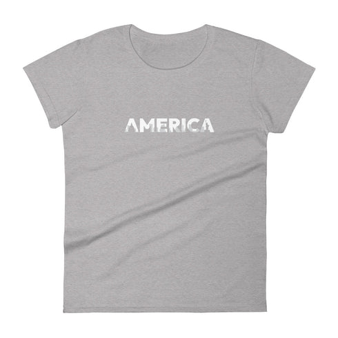 America Women's short sleeve t-shirt - Mainstream Freedom
